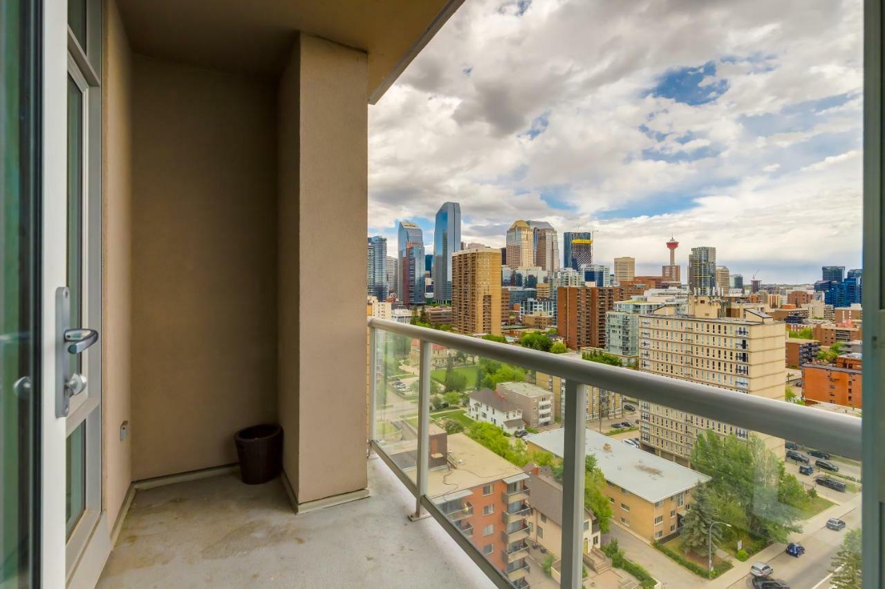 The Drake By Corporate Stays Apartment